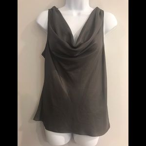 🦋Guess Top Size Medium💕🦋